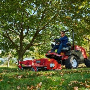 Toro Groundsmaster 3300 ráülős fűnyírógép