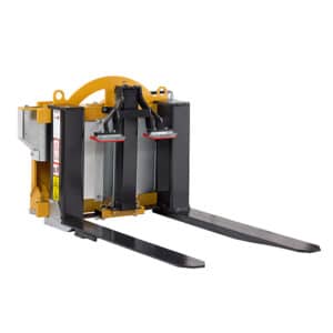 CM 165 FLAP PFR Ládaforgató állítható villákkal